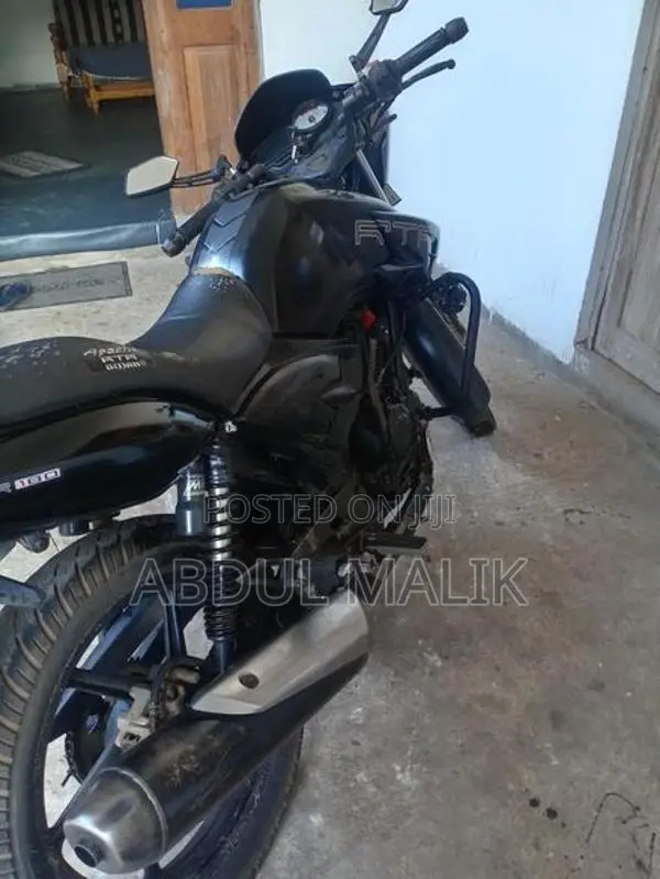 TVS Apache 180 2012