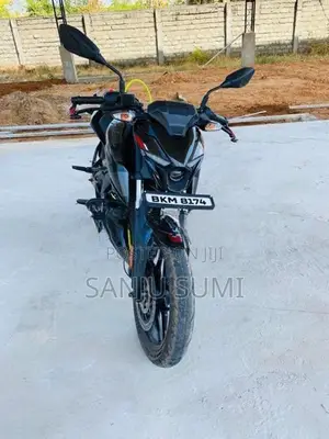 Bajaj Pulsar N160 2026