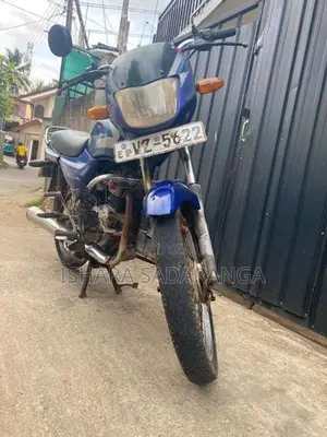 Bajaj CT100 2010