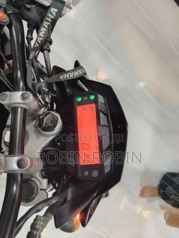 Yamaha Fazer V2 2015