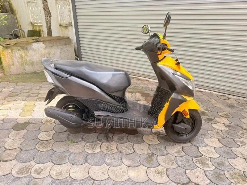 Honda Dio 2017