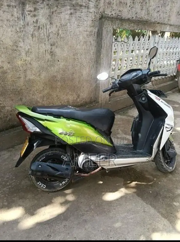 Honda Dio 2012