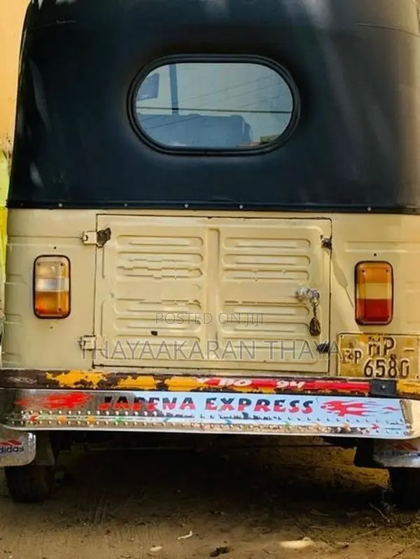 Bajaj RE Three Wheel 2004