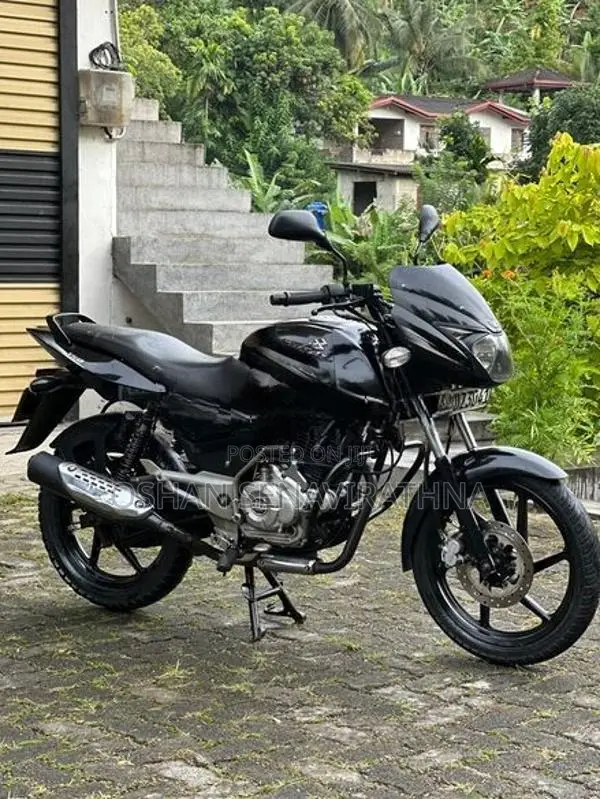 Bajaj Pulsar 150 2016
