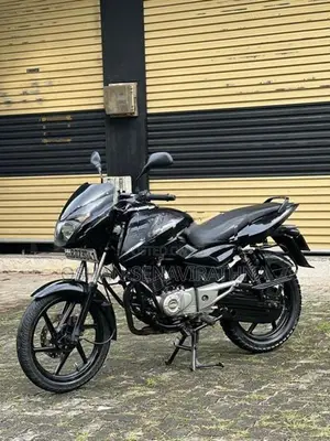 Bajaj Pulsar 150 2016