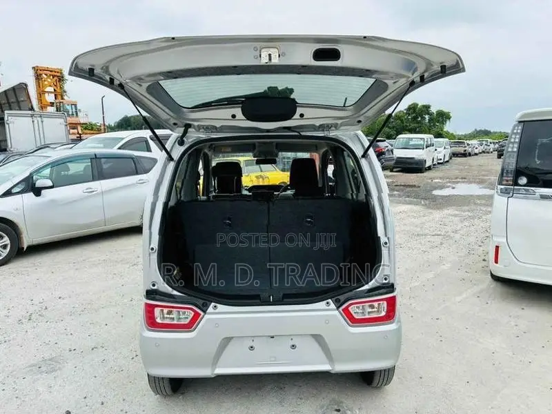 Suzuki Wagon R FX S 2025