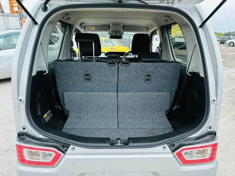 Suzuki Wagon R FX S 2025