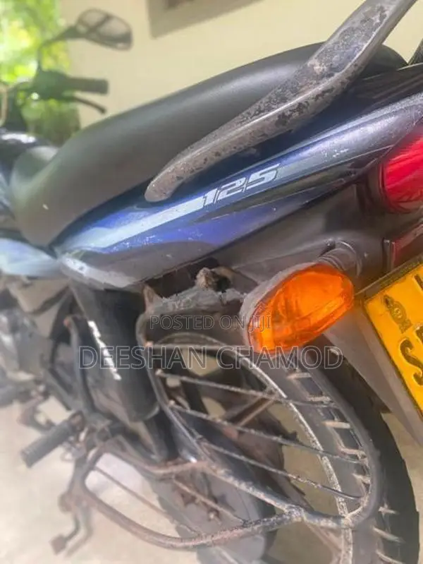 Bajaj Platina 125 2011