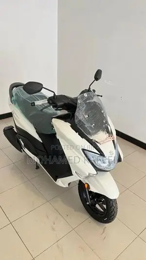 Suzuki Burgman 125 _ BrandNew 2026