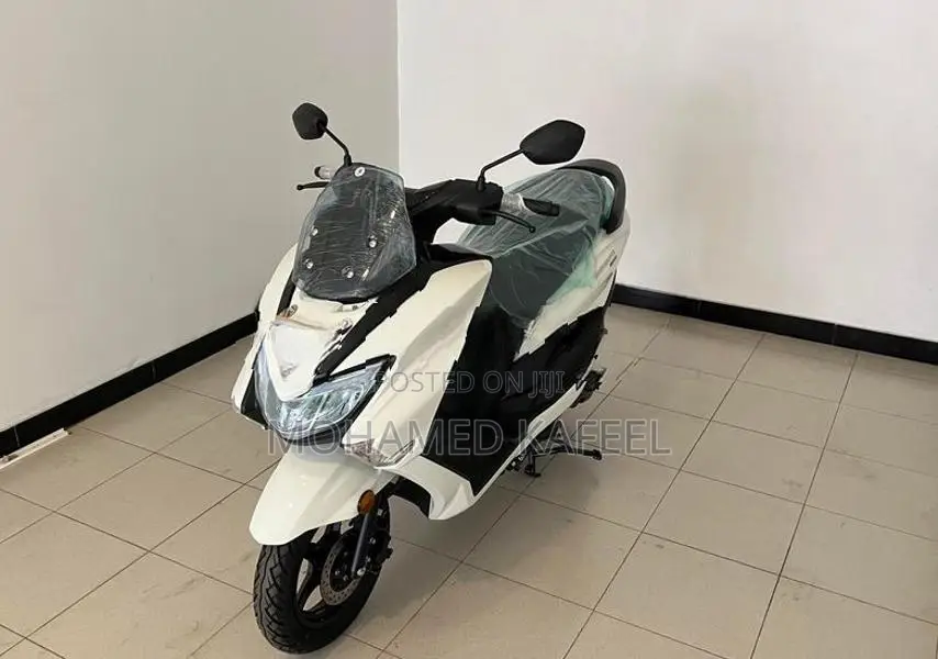 Suzuki Burgman 125 _ BrandNew 2026
