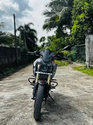 Bajaj Pulsar N160 2025
