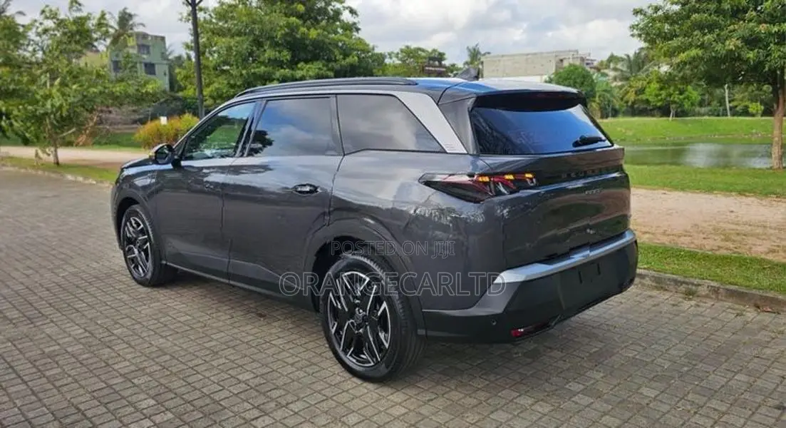 Peugeot 5008 GT Line '' 2025