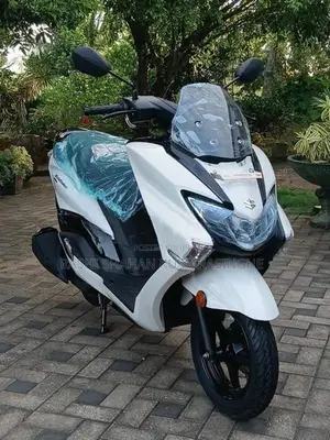 Suzuki Burgman 125 2026