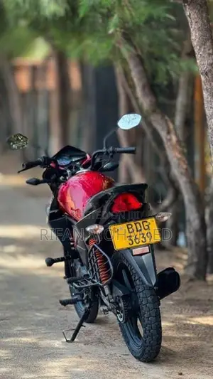 Honda Twister 2015