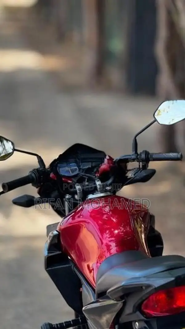 Honda Twister 2015