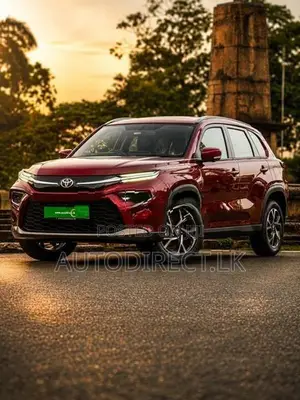 Toyota Hyryder V 2026