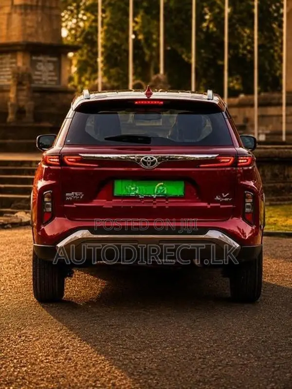 Toyota Hyryder V 2026