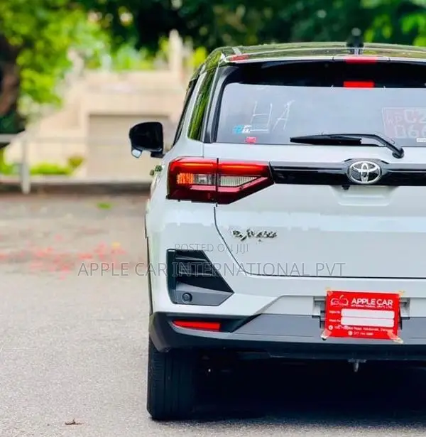Toyota Raize Z Hybrid Premium 2026