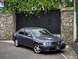 Nissan Bluebird 1997