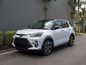 Toyota Raize Z Hybrid/BSM/4 Way 2026