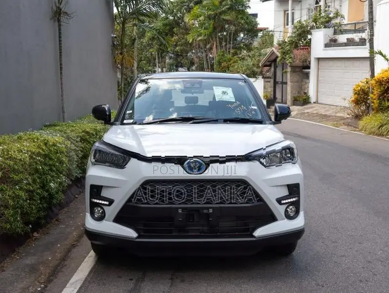 Toyota Raize Z Hybrid/BSM/4 Way 2026