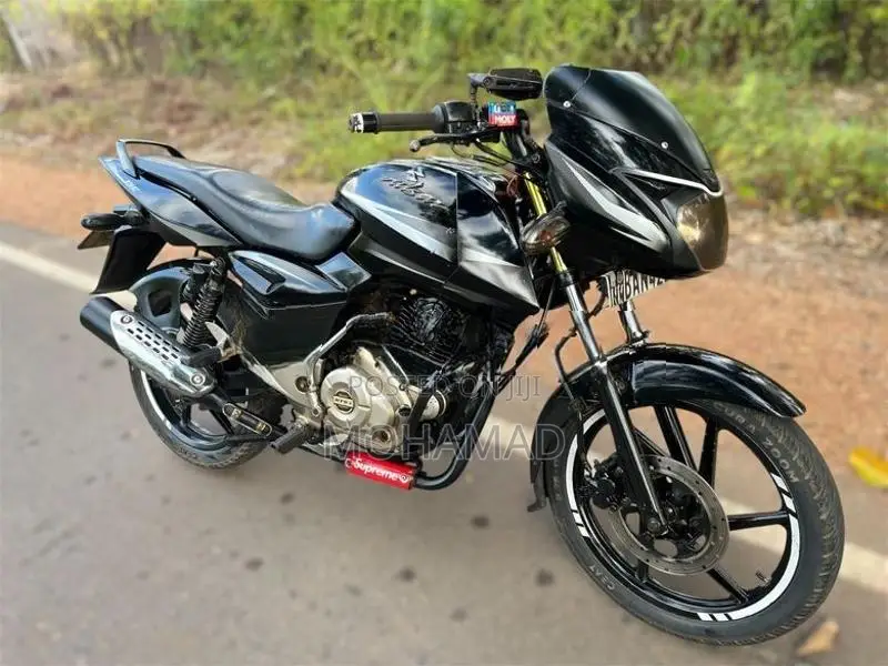 Bajaj Pulsar 150 2013