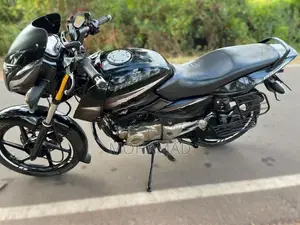 Bajaj Pulsar 150 2013