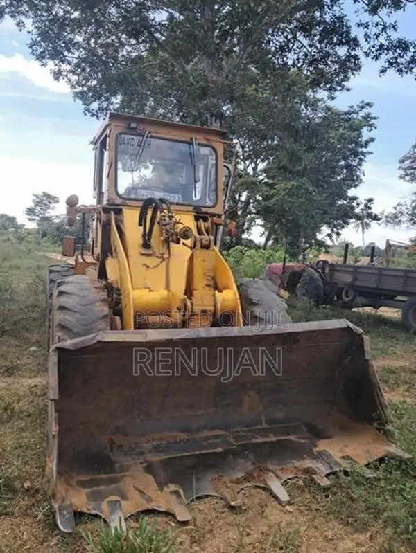Komatsu Loader 5