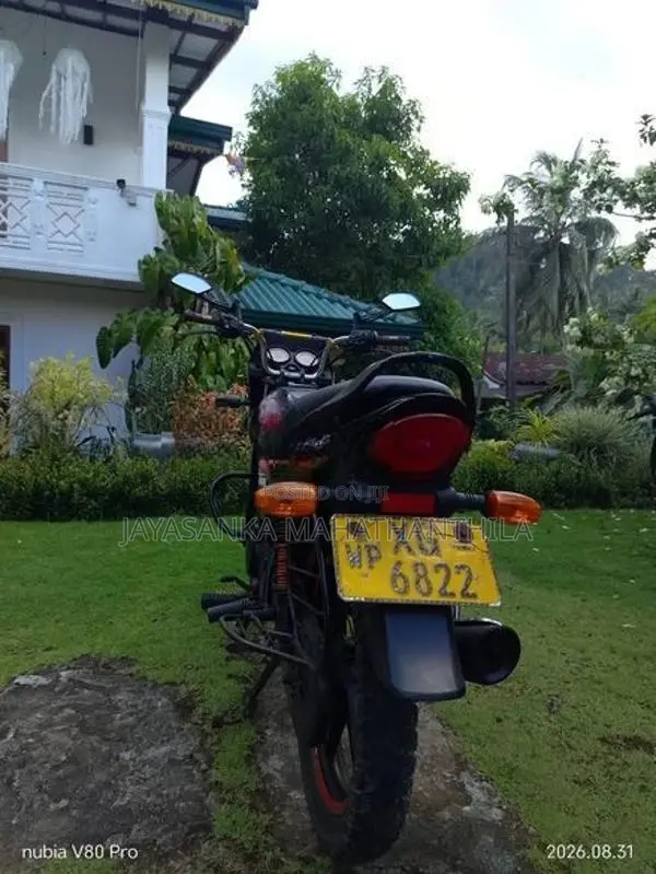 Bajaj Platina 125 2012