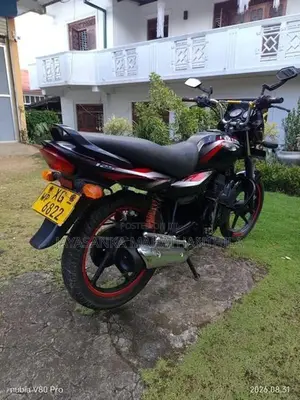 Bajaj Platina 125 2012