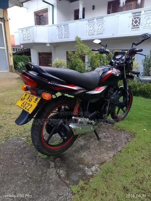 Bajaj Platina 125 2012