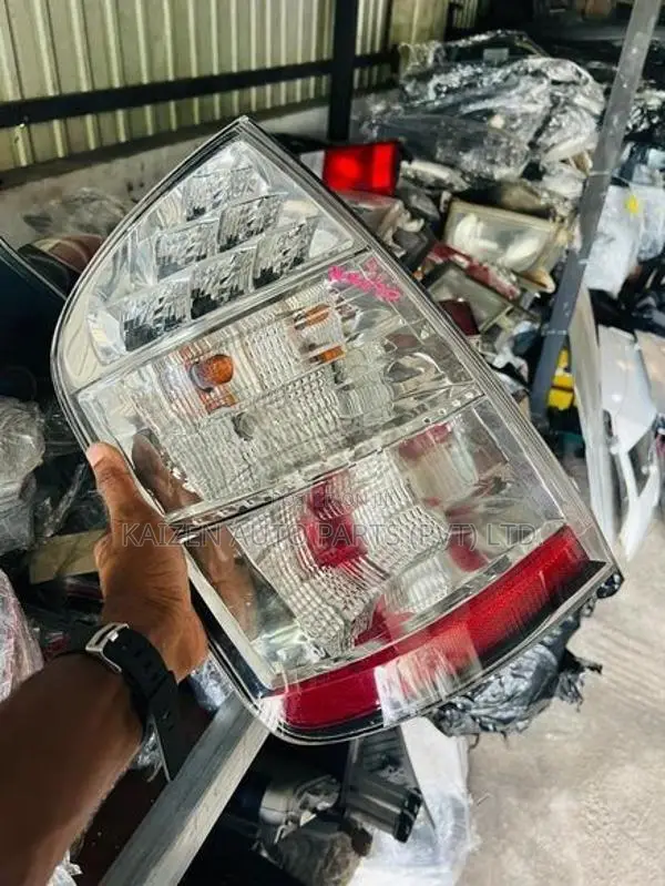 Toyota Prius 20 Tail Light