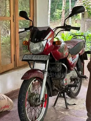 Bajaj CT100 2005
