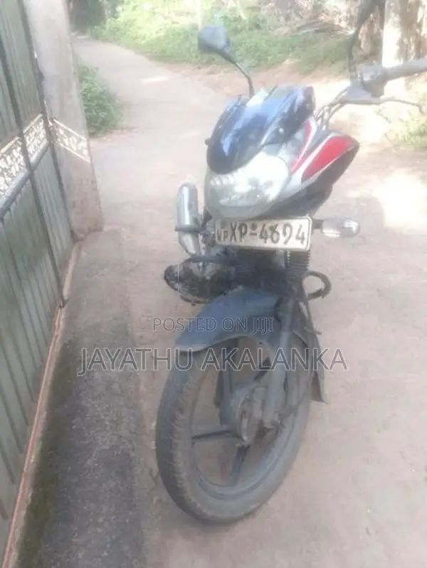 Bajaj Discover 100 2012