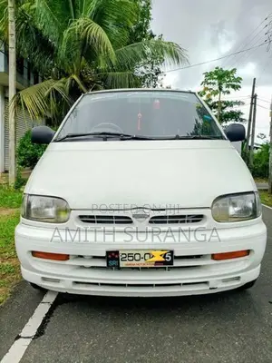 Nissan Serena VX 1996
