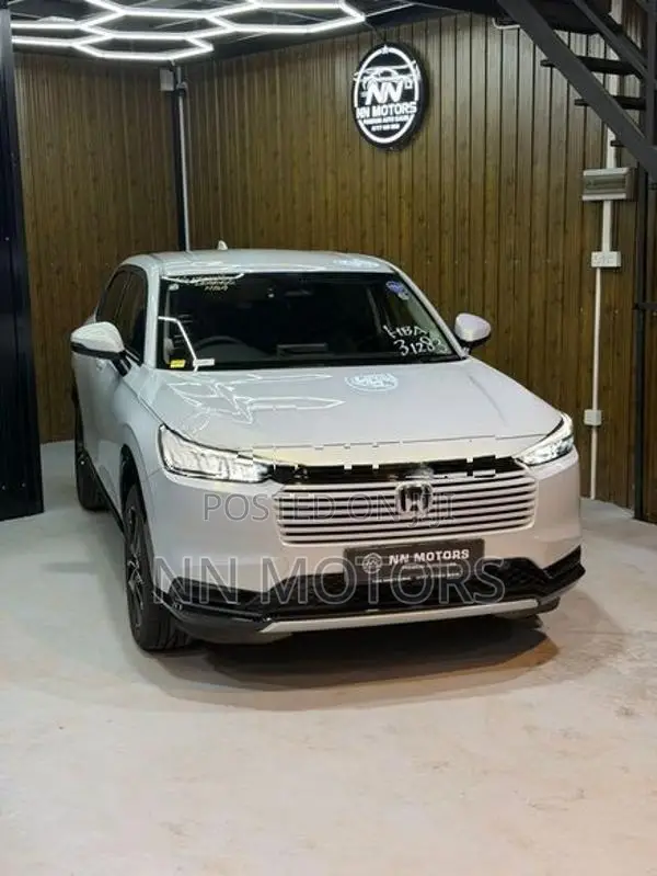 Honda Vezel Z premium 2026
