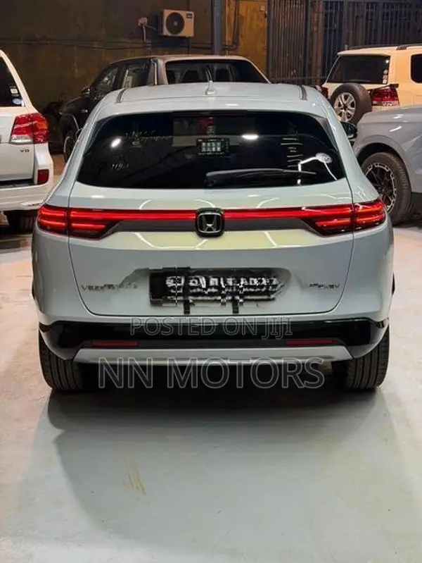 Honda Vezel Z premium 2026