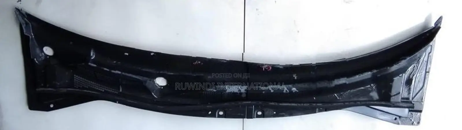 NISSAN X TRAIL NT30 WIPER PANEL