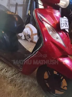 TVS Wego Red and Black 2014