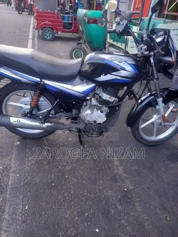 Bajaj CT100 2025