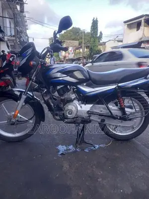 Bajaj CT100 2025