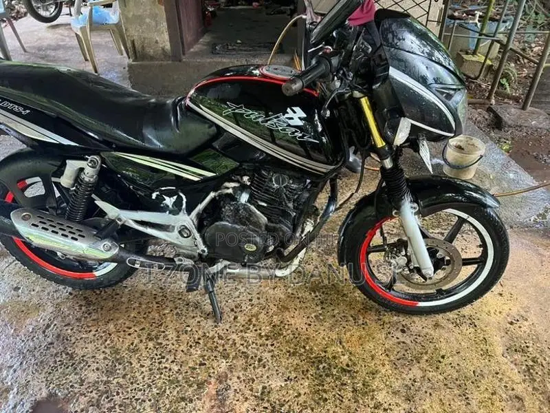 Bajaj Pulsar 180 2007