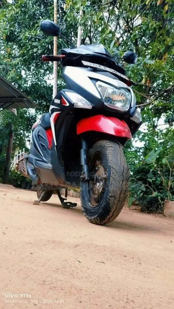 Yamaha RayZR 2016