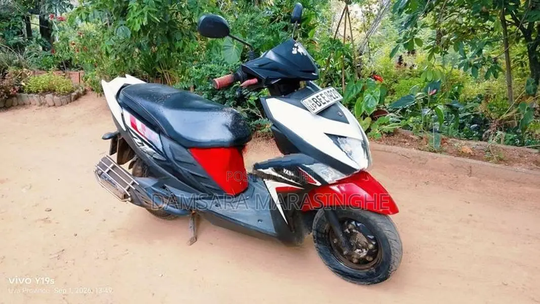 Yamaha RayZR 2016