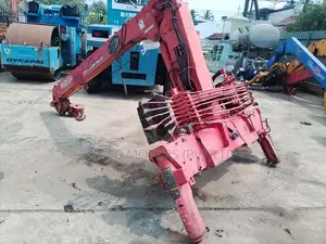 Unic URV233 boom unit