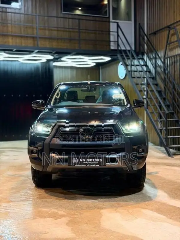 Toyota Hilux rocco 2024