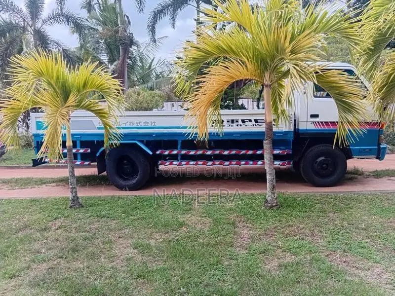 Isuzu 4BE1 1990
