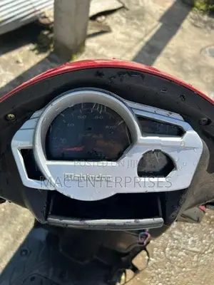Mahindra Gusto 2017