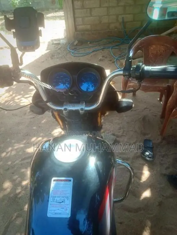Hero HF Deluxe 2016