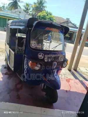 Piaggio Ape 2021